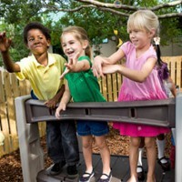 Manfaat Bermain di Luar Rumah Bagi si Kecil