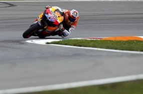 Bermasalah dengan Motor, Stoner Tetap Bersyukur