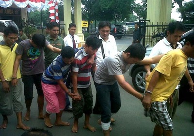 Komplotan Perampok Bersenjata Api Diringkus