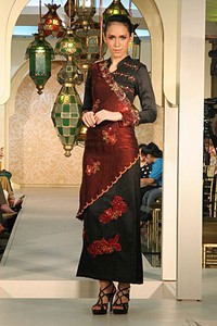 Michael Festive & Celebration. Wajah Mode in Ramadan 2012 at Plaza Blok M. Jakarta. [Photo by Mohammad Abduh/Wolipop]