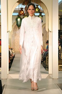 Michael Festive & Celebration. Wajah Mode in Ramadan 2012 at Plaza Blok M. Jakarta. [Photo by Mohammad Abduh/Wolipop]