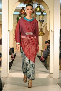 Manik Puspito Festive & Celebration. Wajah Mode in Ramadan 2012 at Plaza Blok M. Jakarta. [Photo by Mohammad Abduh/Wolipop]