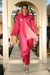 Manik Puspito Festive & Celebration. Wajah Mode in Ramadan 2012 at Plaza Blok M. Jakarta. [Photo by Mohammad Abduh/Wolipop]