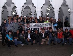 Komunitas Harley Sahur On The Road