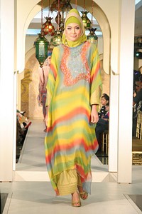 Mia Ridwan Festive & Celebration. Wajah Mode in Ramadan 2012 at Plaza Bolk M. Jakarta. [Photo by Mohammad Abduh/Wolipop]