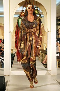 Afif Syakur Festive & Celebration. Wajah Mode in Ramadan 2012 at Plaza Blok M. Jakarta. [Foto: Mohammad Abduh/Wolipop]