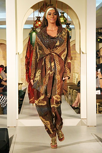 Afif Syakur Festive & Celebration. Wajah Mode in Ramadan 2012 at Plaza Blok M. Jakarta. [Foto: Mohammad Abduh/Wolipop]