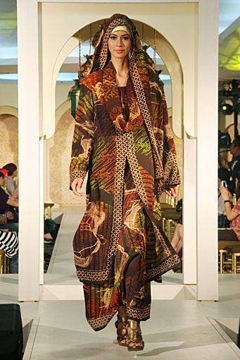 Afif Syakur Festive & Celebration. Wajah Mode in Ramadan 2012 at Plaza Blok M. Jakarta. [Foto: Mohammad Abduh/Wolipop]