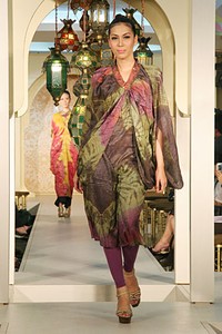 Wiwin Fitriana Festive & Celebration. Wajah Mode in Ramadan 2012 at Plaza Blok M. Jakarta. [Photo by Mohammad Abduh/Wolipop]