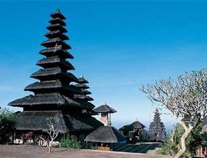 Bali Terpilih Sebagai Kandidat 7 Riding Wonders