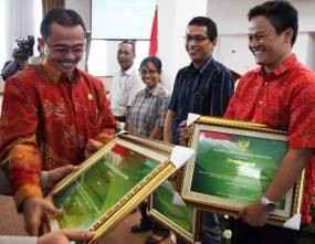 Jurnalis detikcom & Kompas Raih KY Award