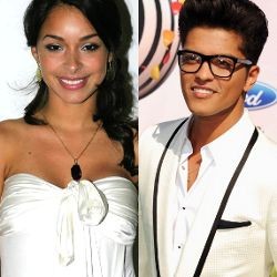Dipacari Bruno Mars, Jessica Caban Sewa Bodyguard