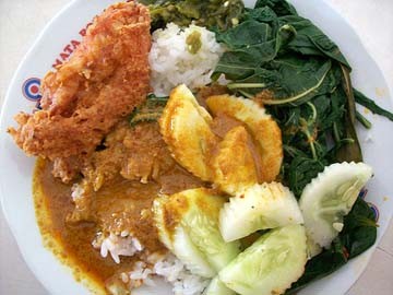 Inilah 40 Makanan Terenak di Indonesia!