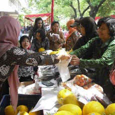 IKA Unesa Gelar Bazar Murah Ramadan