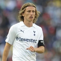 Redknapp Masih Bimbang Soal Modric