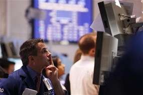 Aksi Jual Besar di Wall Street, Dow Jones Terpangkas 419 Poin