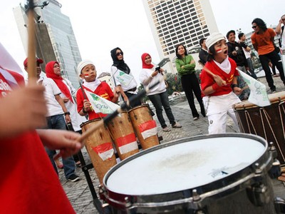 Kampanye Zakat ala Penabuh Drum