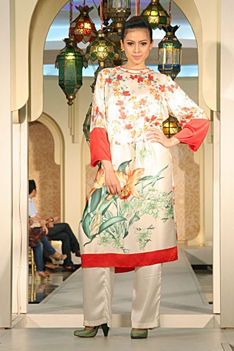 Siti Haida Festive & Celebration. Wajah Mode in Ramadan 2012 at Plaza Blok M. Jakarta. [Photo by Mohammad Abduh/Wolipop]