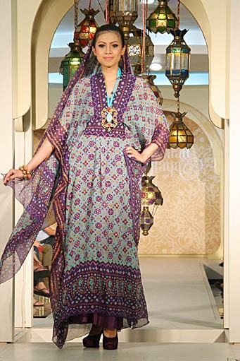 Ghea Panggabean Festive & Celebration Wajah Mode in Ramadan 2012. Blok M Square. Jakarta. [Foto: Mohammad Abduh/Wolipop]