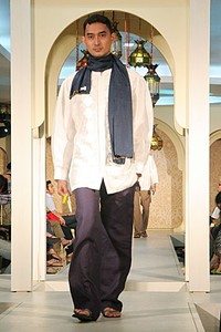 Azura Festive & Celebration. Wajah Mode in Ramadan 2012 at Plaza Blok M. Jakarta. [Photo by Mohammad Abduh/Wolipop]
