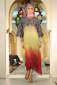 Teddy Hamzah Festive & Celebration. Wajah Mode in Ramadan 2012 at Plaza Blok M. Jakarta. [Photo by Mohammad Abduh/Wolipop]