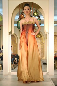 Carmanita Festive & Celebration. Wajah Mode in Ramadan 2012 at Plaza Blok M. Jakarta. [Foto: Mohammad Abduh/Wolipop]