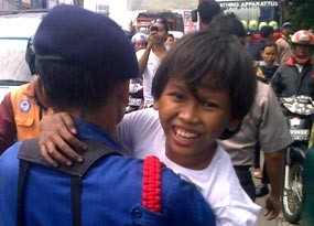 Pipit Spiderkid Panjat Tower Lagi