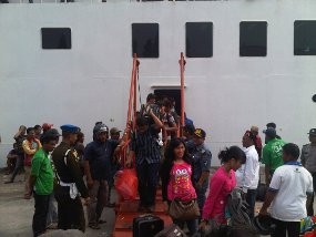 628 Penumpang Kapal di Pelabuhan Samarinda Diturunkan Paksa