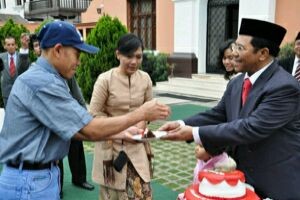 Orang Tegal Terharu Biru di Peru