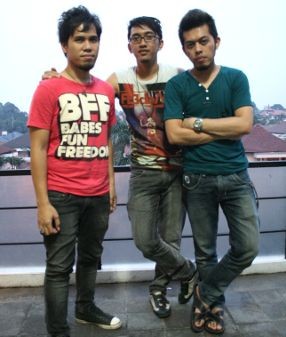 Takaeda, Vokalis Baru Drive Pengganti Anji