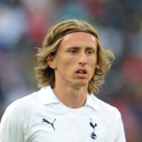 Sedang Mendua, Modric pun Disimpan Redknapp