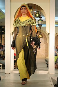 Dian Pelangi Festive & Celebration. Wajah Mode in Ramadan 2012 at Blok M Square. Jakarta. [Foto: Mohammad Abduh/Wolipop]