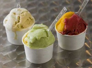 Piraguas dan Water Ice, Slruupp.. Dingin!