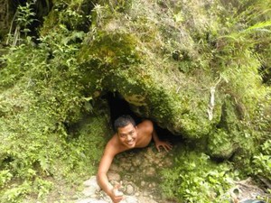 Goa Taman: Goa Keramat nan Memikat