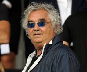 Ada yang Ngemplang Rp 1,06 M di Klub Malam Briatore