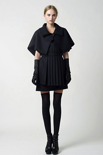 Vera Wang, Pre-fall/Winter 2011. New York Fashion Week 2011. [Dok. Vera Wang]