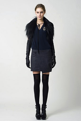 Vera Wang, Pre-fall/Winter 2011. New York Fashion Week 2011. [Dok. Vera Wang]