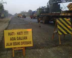 Waspadai Pembangunan Pembatas Tengah Jalan Surabaya-Lamongan