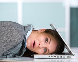Tidur Siang di Kantor Tingkatkan Performa Kerja