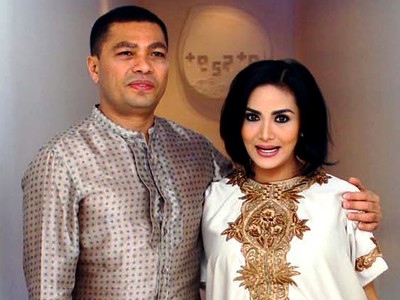 Kebahagiaan KD & Raul Sambut Si Buah Hati