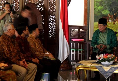 SBY Bayar Zakat