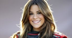 Model Cantik Maryeve Dufault Jadi Pembalap Nascar