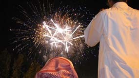 Festival Kembang Api Semarakkan Idul Fitri Saudi