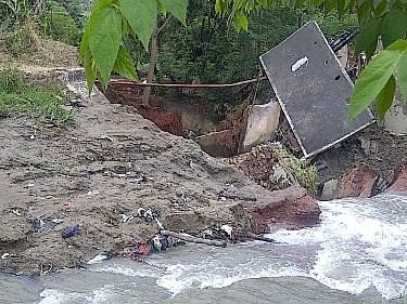 Suplai Air ke Pelanggan Aetra Mulai Normal