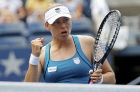 Zvonareva Melenggang, Sharapova Tumbang