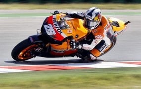 Pedrosa Akui Stoner & Lorenzo Lebih Cepat