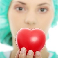 Ciuman dari Parasit Sebabkan Gagal Jantung Mendadak