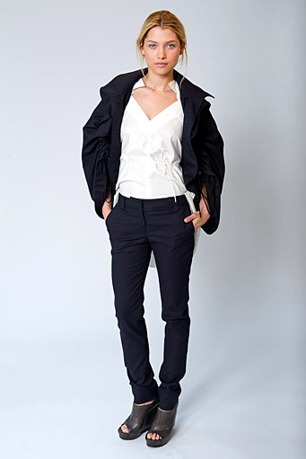 Vera Wang, Resort 2012. New York Fashion Week 2012. [Dok. Vera Wang]