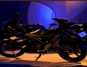 Yamaha Belum Kepikiran Bawa R15 ke Indonesia