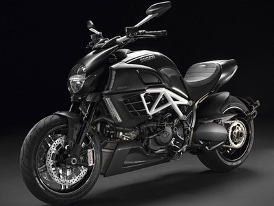 Edisi Khusus Ducati Diavel